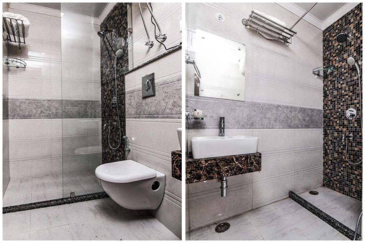 Oyo 80678 Shreenath Residency New Delhi Bagian luar foto